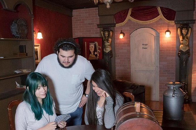 Master Of Illusions Magic & Paranormal Escape Room at Extreme Escape San Antonio - Solve Riddles and Puzzles to Escape