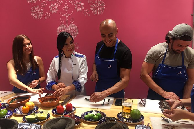 Mastering Mexican Salsas Cooking Class and Market Tour - Tour Location and Meeting Point