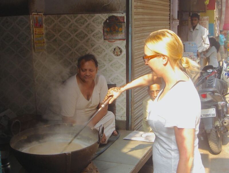 Masterji Kee Haveli-Rickshaw ride, Food& Cultural experience - Authenticity & Value