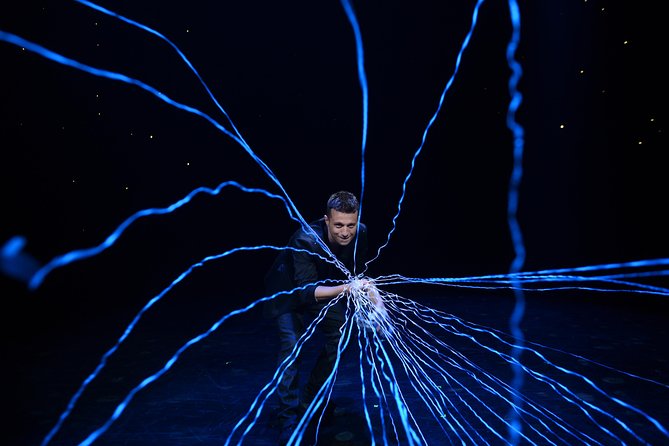 Mat Franco Magic Reinvented Nightly at the LINQ Hotel and Casino - Location and Age Requirements