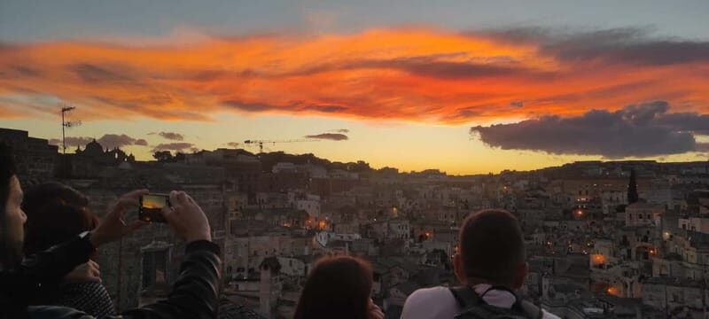 Matera by Night lingua italiana.Casa Grotta e Chiesa incluse - Who will enjoy this experience?