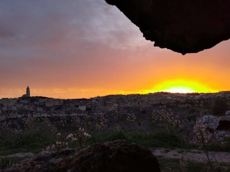 Matera: Hiking Tour in the Canyon of the Gravina River - Tour Overview