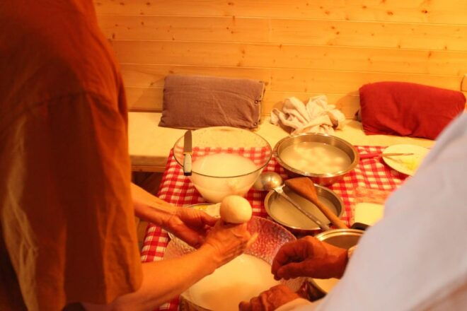 Matera: Mozzarella and Cheese Tasting With a Cheesemaker - Cheesemaking Tradition