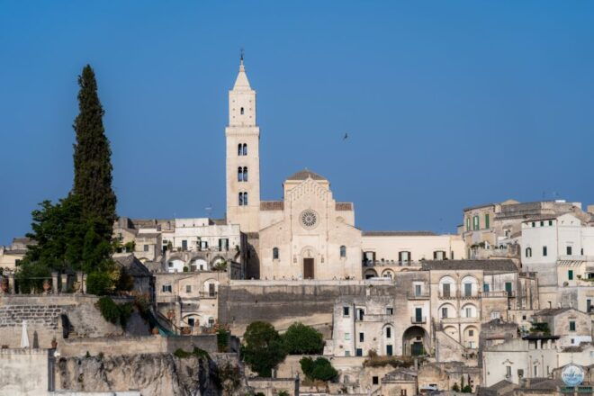 Matera: Sassi Tour With Entry to Rock Houses and Churches - Inclusions and Services Provided