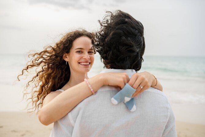 Maternity Photoshoot at the Beach - The Sum Up