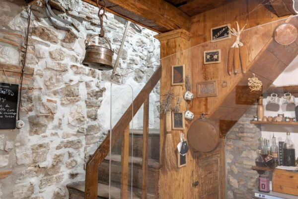 Matese Regional Park: Tour and Lunch in an Artisan Ham Shop - Booking Information and Flexibility