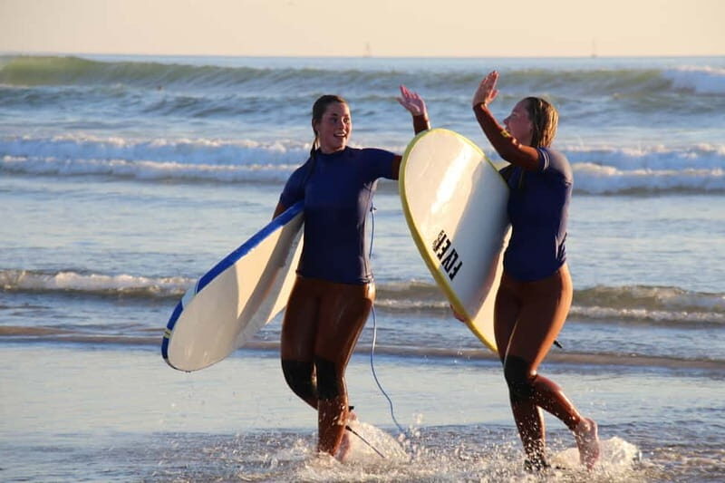 Matosinhos: Surfing Lesson with Equipment - Good To Know