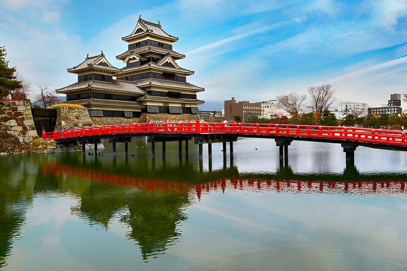 Matsumoto Castle and Kamikochi 1-Day Customizable Tour - Starting from Nagano or Tokyo