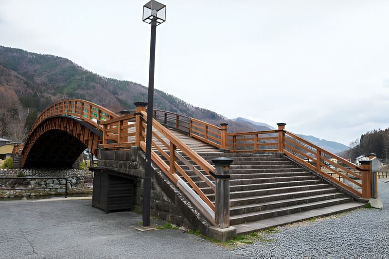 Matsumoto Castle and Kamikochi 1-Day Customizable Tour - Who should book this day trip