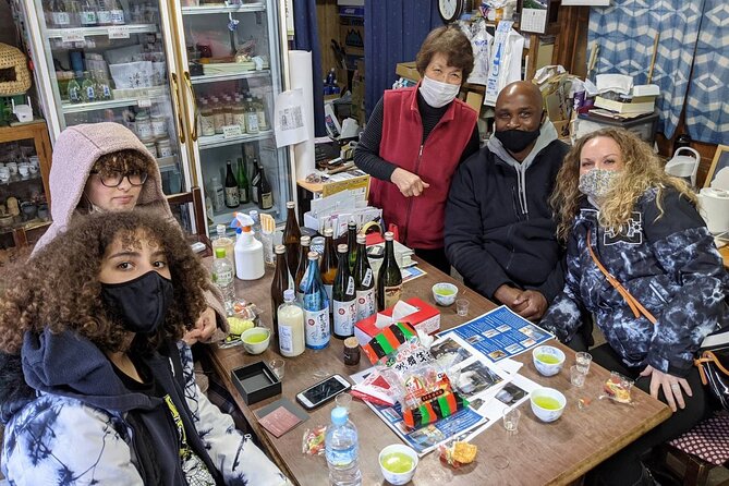 Matsumoto Castle, Sake & Craft Beer Walking Tour in Nagano - Local Lunch: Delight in Traditional Japanese Cuisine