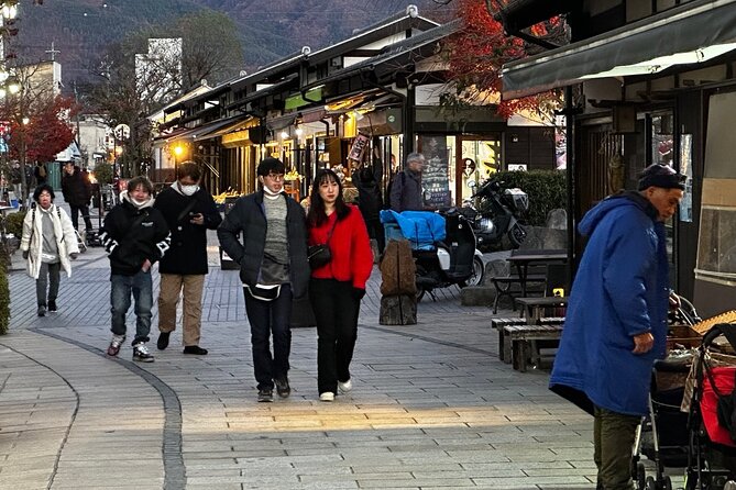 Matsumoto Castle, Sake & Craft Beer Walking Tour in Nagano - Craft Beer: Indulge in Local Brews