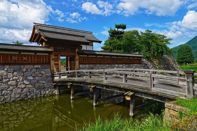 Matsushiro Samurai Town Tour from Nagano by Car - FAQ