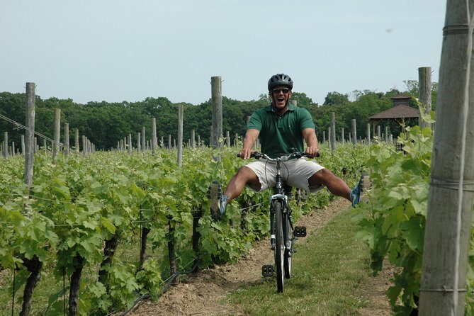 Mattituck Bike Wine Country and Fruit Orchard Tour - Discover the Long Island North Fork with the Mattituck Bike Wine Country and Fruit Orchard Tour