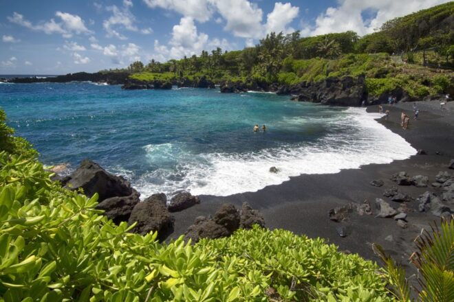 Maui: Private Road to Hana Full Loop Guided Tour - Full Description of the Tour