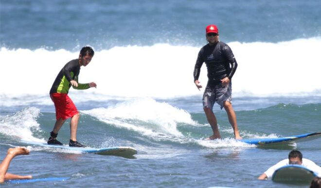 Maui: Private Surf Lessons in Lahaina - Expert Advice and Instruction