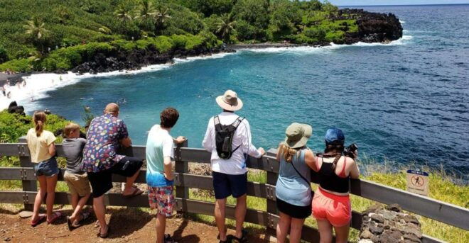 Maui: Road to Hana Adventure With Breakfast & Lunch - Itinerary Overview