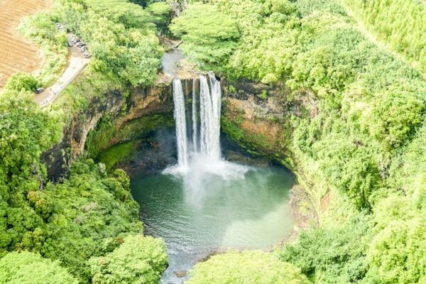 Maui: Road to Hana Helicopter & Waterfall Tour With Landing - Directions and Recommendations