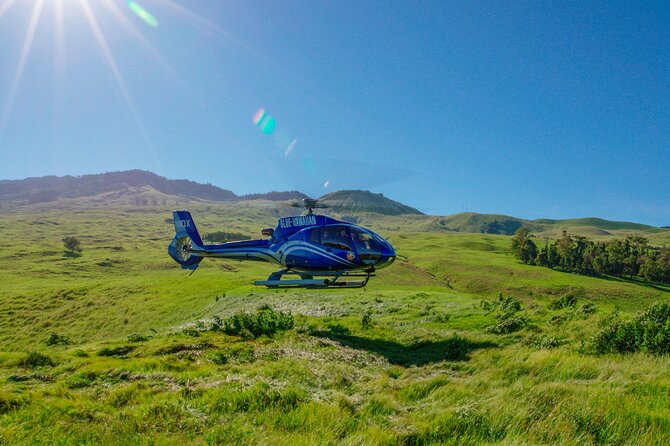 Maui Spectacular With Exclusive Landing Helicopter Tour - Noise-Cancelling Headsets and Communication