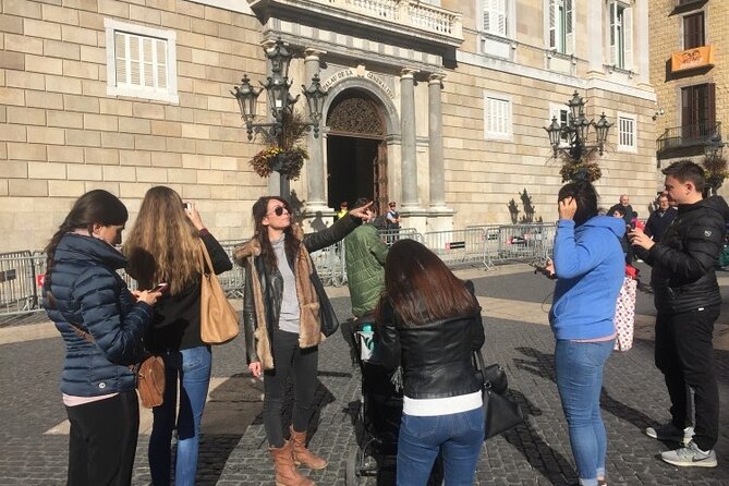 Max 6 People Full-Day Tour Barcelona, Sagrada Familia, Parc Guell - Booking Inclusions