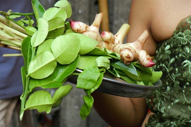 May Kaidee Thai Cooking Class at Bangkok Including Return Transfer - Common Questions