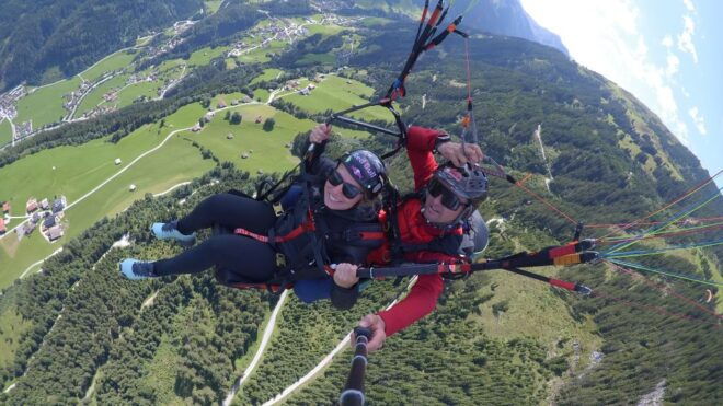Mayrhofen: Paragliding Megaflight - Take Control and Steer the Glider Yourself