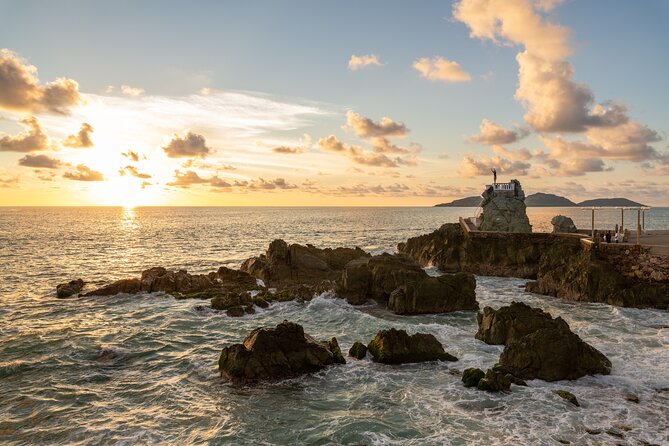 Mazatlan Sightseeing and Golden Zone Private Vehicle - Vibrant Nightlife of Mazatlan