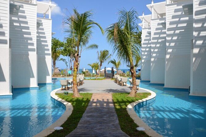 MBJ Airport Private Transfers to any Negril Hotels - The Sum Up