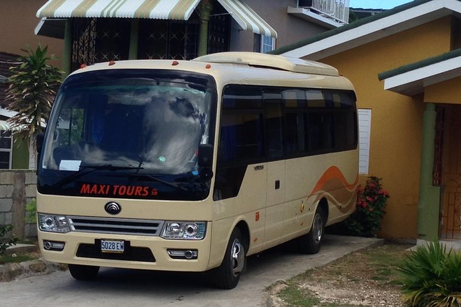 MBJ Airport Round Trip Private Transfer for Runaway Bay Hotels - Overview and Cancellation Policy