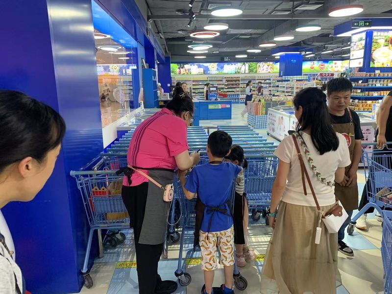 McDonalds Little Experience Activity | Shenzhen Futian, Uniform Role-Playing Parent-Child Half-Day Tour - Cantonese guidance and the parent’s role