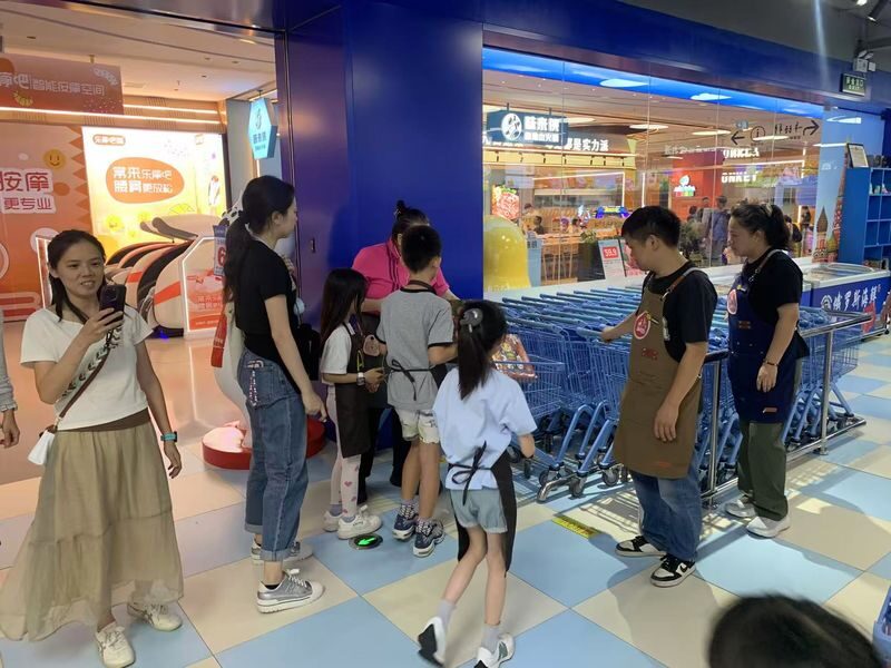 McDonalds Little Experience Activity | Shenzhen Futian, Uniform Role-Playing Parent-Child Half-Day Tour - Finding Link CentralWalk and planning the visit