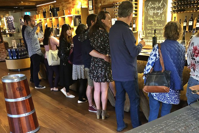 Mclaren Vale Winery Small Group Tour With Wine Tasting and Lunch - Traveler Reviews
