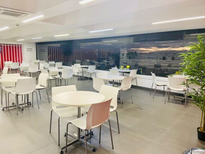 MDE Medellín International Airport: Avianca Lounge Entry - Lounge Amenities