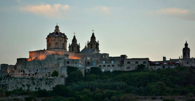 Mdina and Rabat Private Walking Tour with local pastizzi - A Closer Look at the Mdina and Rabat Experience