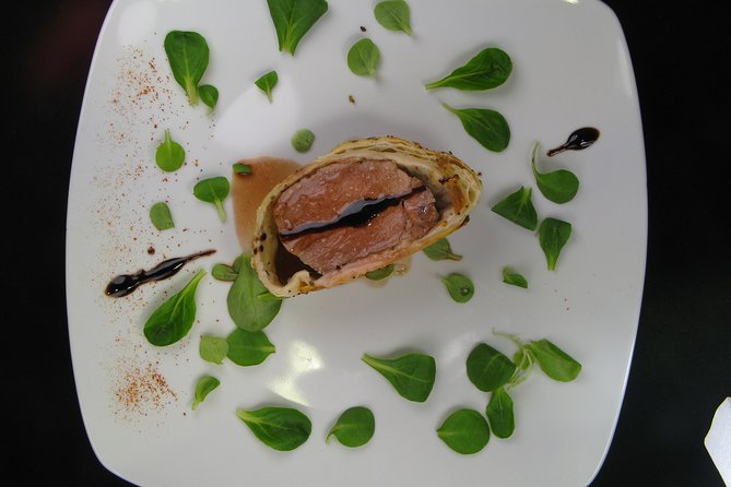 Meat Lovers Dinner in Florence - Family-Style Setting