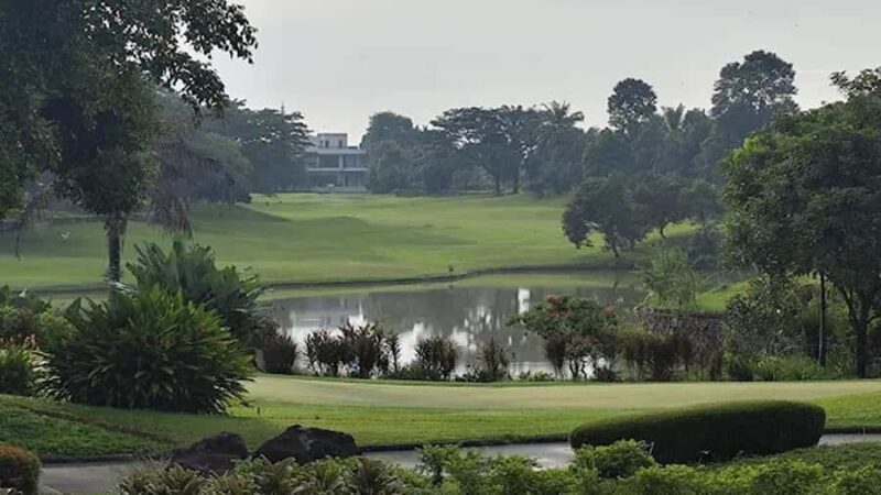 Medan: 3-Day Golf Package with Hotel and Transfers - An Authentic Look at the 3-Day Medan Golf Experience