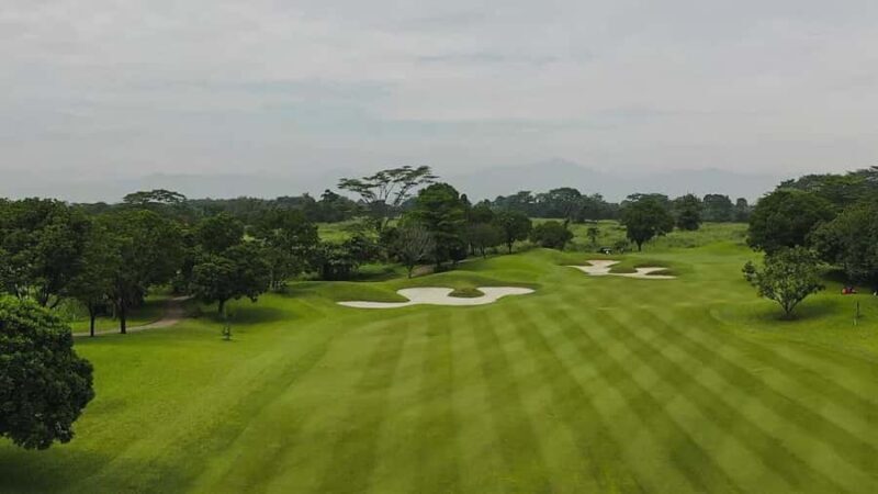 Medan: 3-Day Golf Package with Hotel and Transfers - Who Is This Tour Best For?