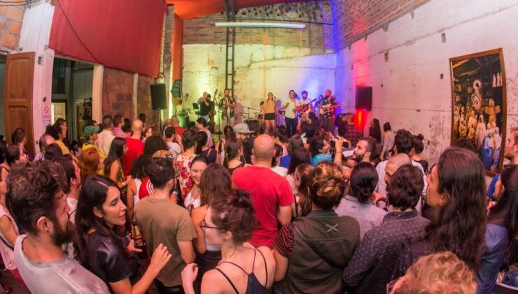 Medellín: 4-Hour Tango Adventure With Locals - Experience Highlights