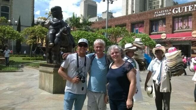 Medellín: 6-Hour Botero City Tour - Plaza Botero Visit