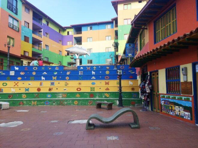 Medellin and Guatape Full Day Pablo Escobar Tour - Tour Description