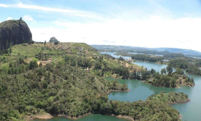 Medellin and Guatape Full Day Pablo Escobar Tour - Guide David and Customer Feedback