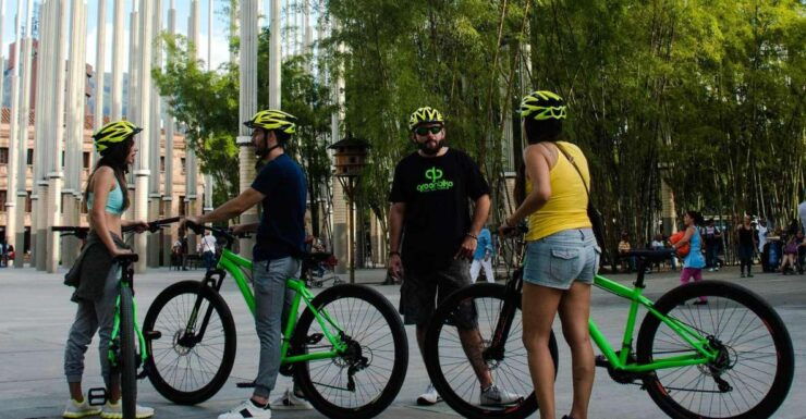 Medellin: Bike City Tour With Local Food and Drink Tastings - Good To Know