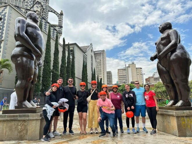 Medellín: City Tour by Electric Bike With Fruit & Coffee - Enjoy Stunning Views and Educational Insights