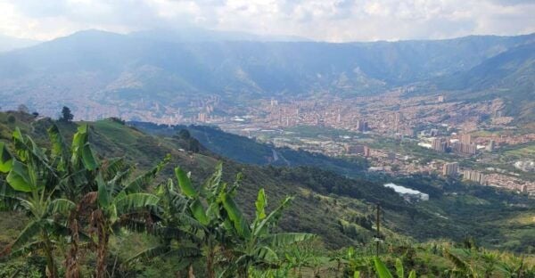 Medellin: Coffee Farm Tour & Spa With Overnight Glamping - Frequently Asked Questions
