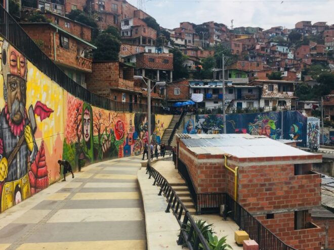 Medellín: Comuna 13 and Downtown Private Walking Tour - Memorable Moments in Medellín