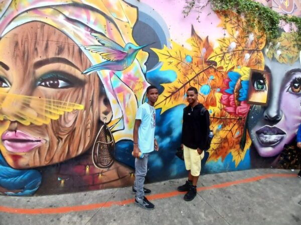 Medellín: Comuna 13 Street Art and Food - The Sum Up