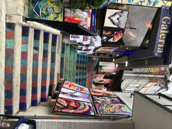 Medellín: Comuna 13 Tour With Spray Painting and Ice Cream - Review Insights