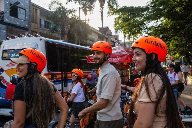 Medellín: E-bike and Foodie Tour - Tour Details