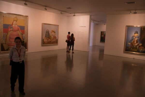 Medellin Full-Day Grand City Tour - Live Tour Guide Information