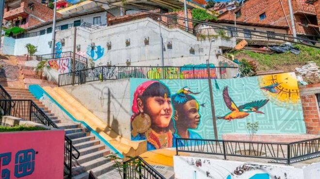 Medellin: Graffiti Tour Comuna 13 - What to Bring