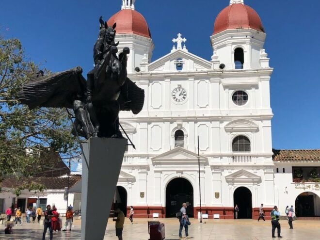 Medellín: Half-Day Private Colonial Towns Tour - Colonial Town Visits